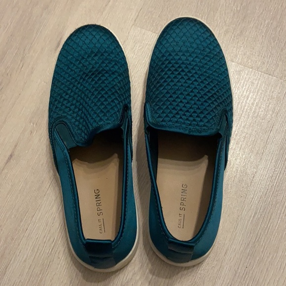 Quilted Green Sneakers - Picture 5 of 5